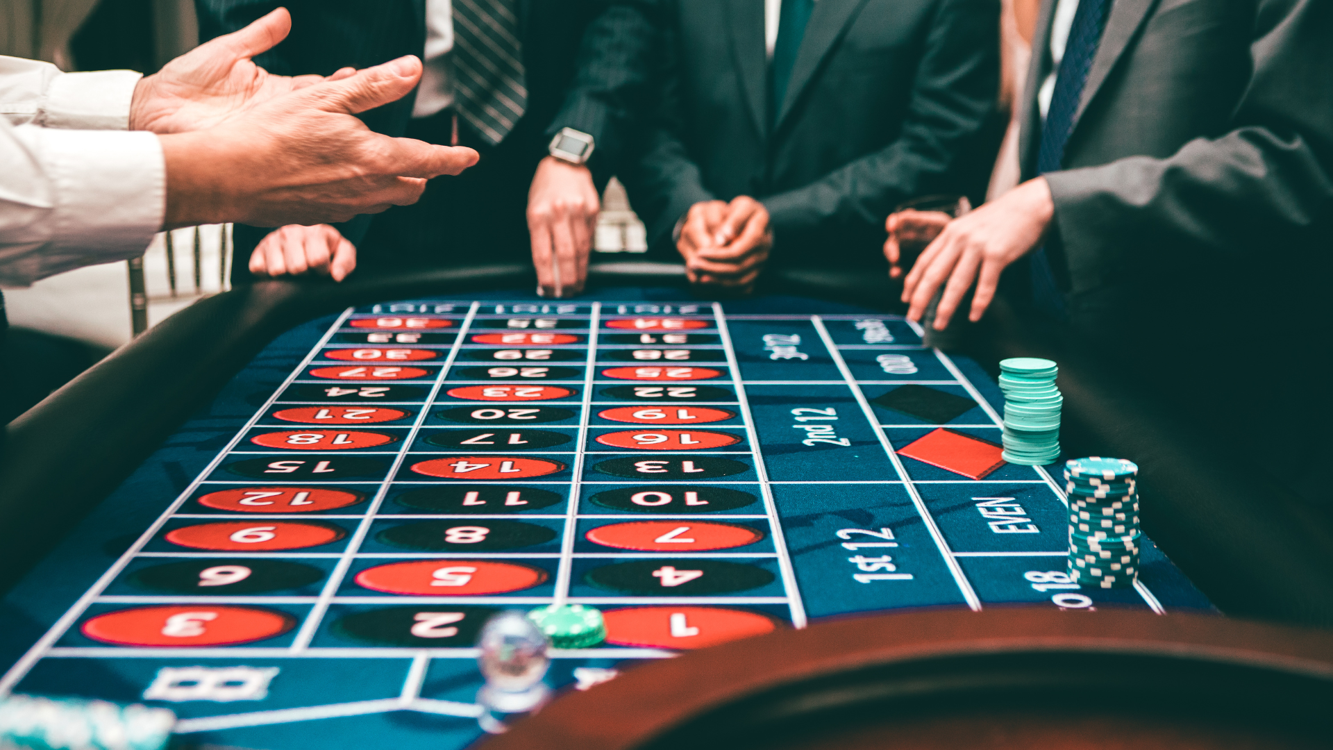 A History Of Online Gambling And The Different Types Of Games That You Can Play