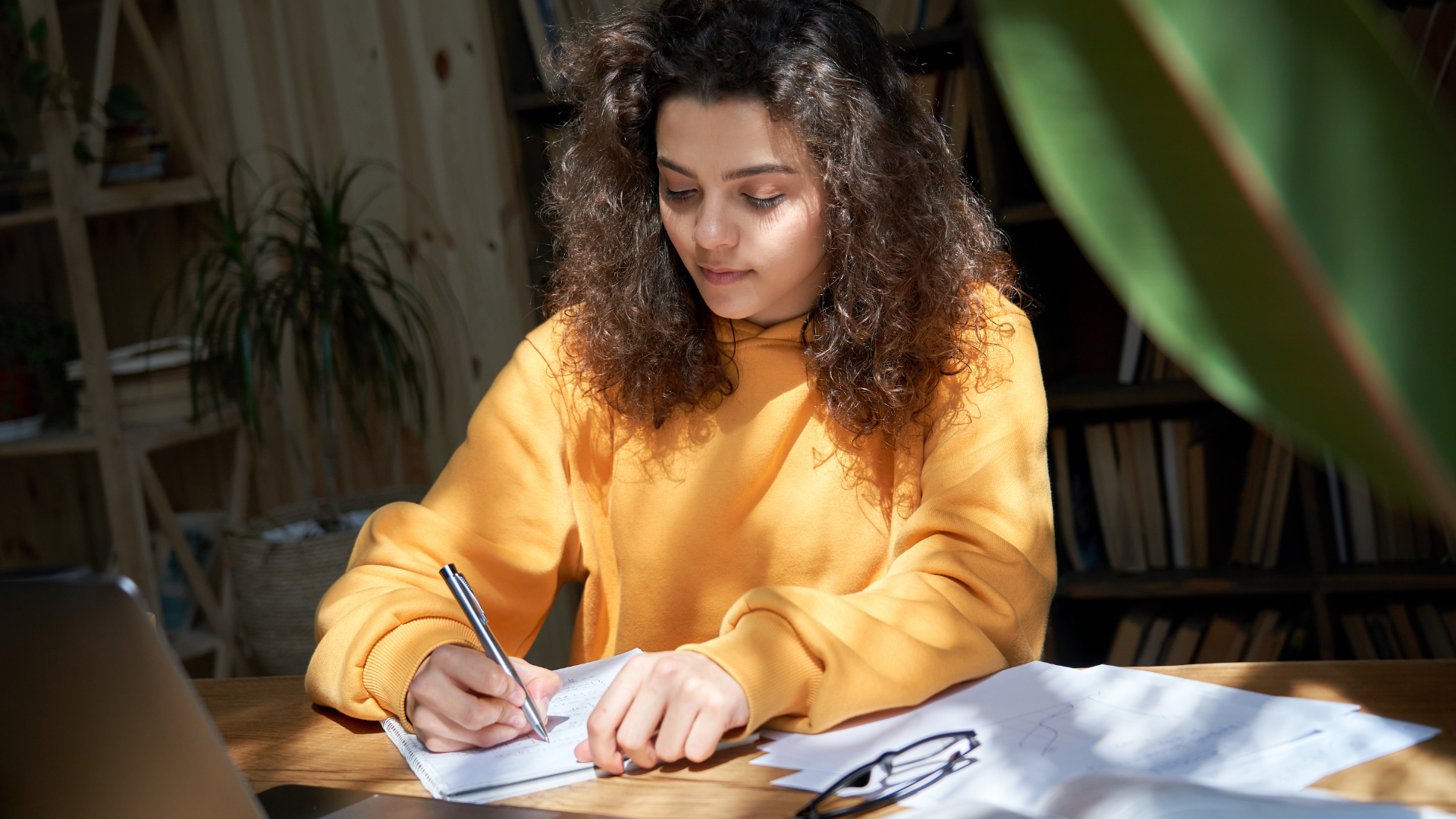 How To Finance Your Education In A Smart Way